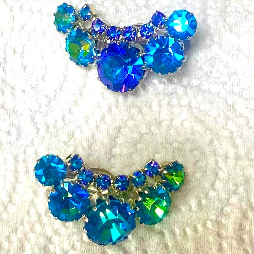 Stunning Weiss Blue AB Crystal Vintage Earrings. Signed So Beautiful!